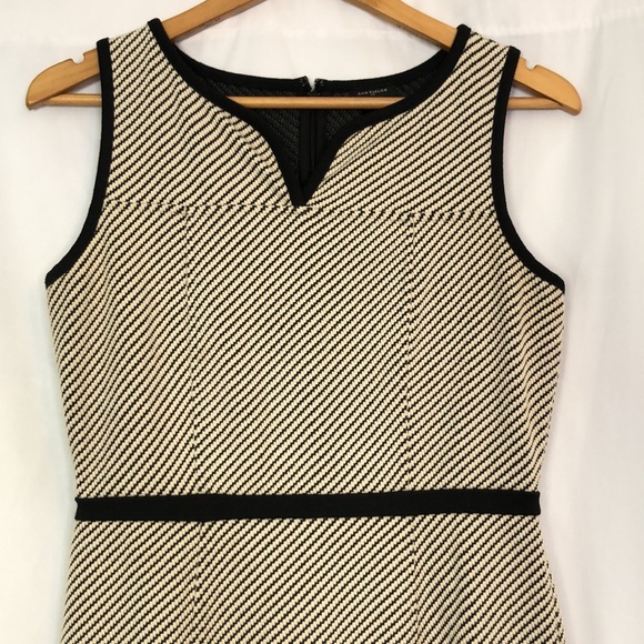 Ann Taylor Black and Cream Striped Mini Dress  Size 2 - Picture 4 of 12